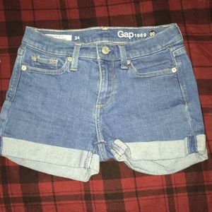 Authentic Summer Short, Gap Light Wash Jean Shorts